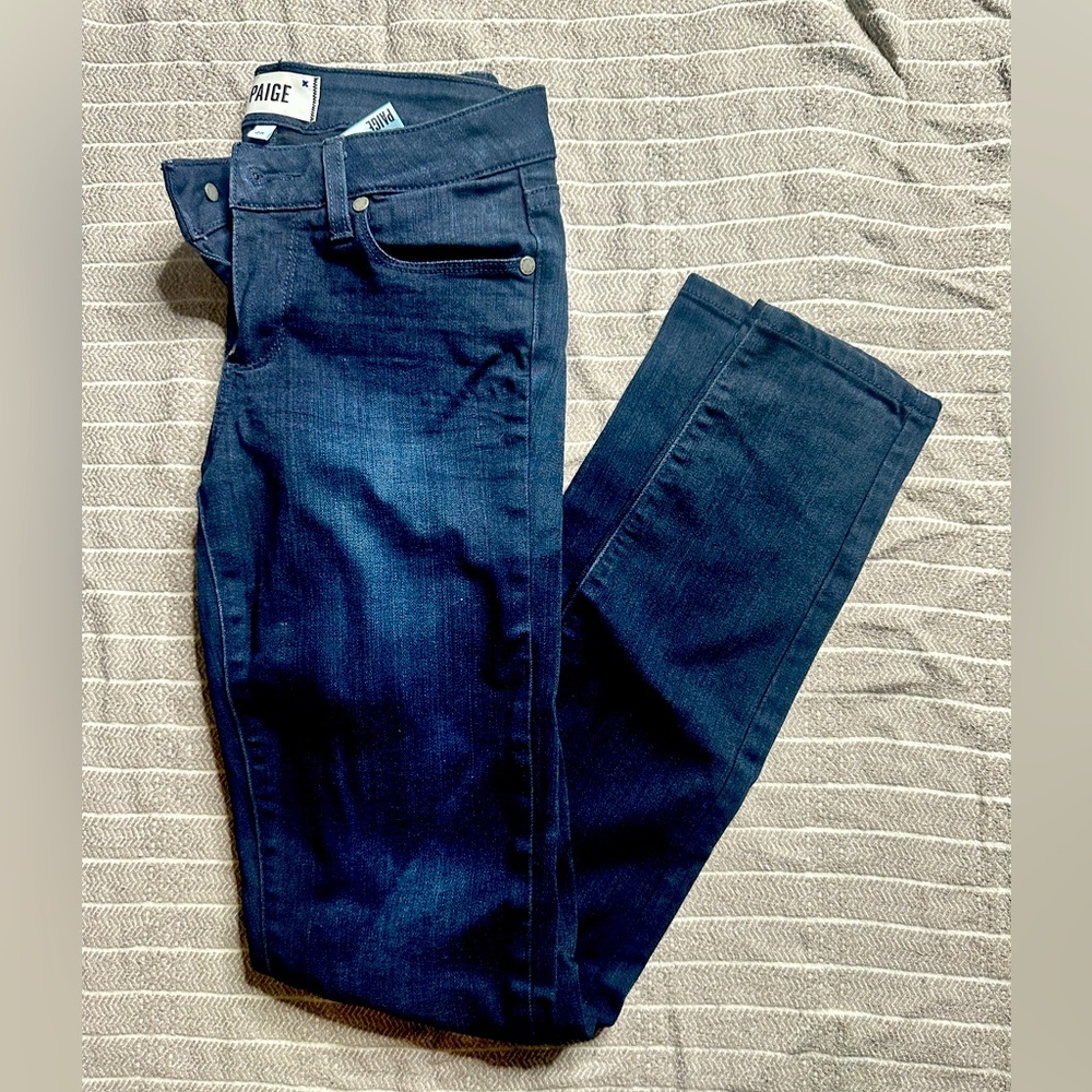 Paige Women Verdugo ultra skinny size 25 stretch sleek chic soft qsophisticated